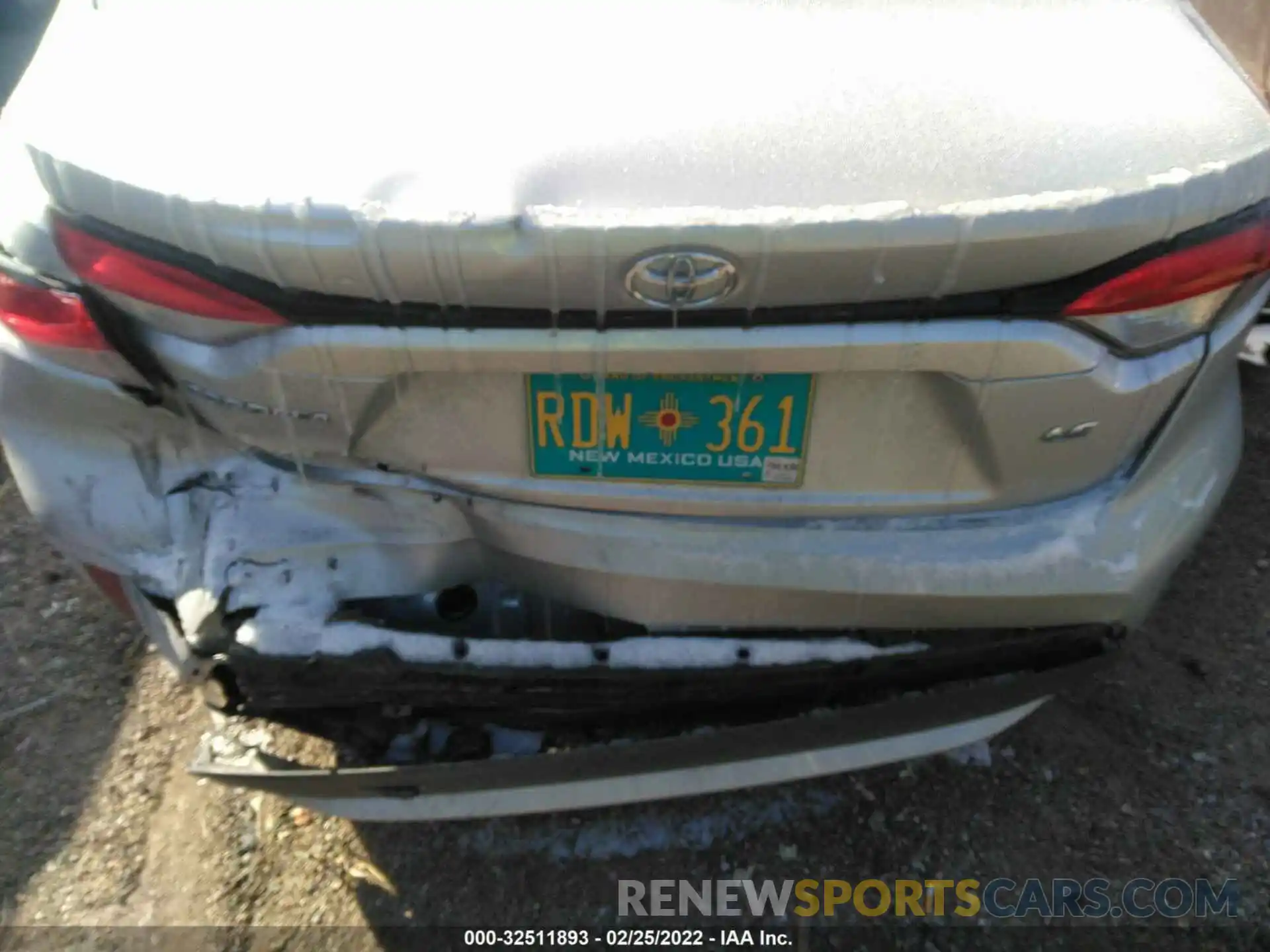 6 Photograph of a damaged car 5YFEPMAE8MP221117 TOYOTA COROLLA 2021