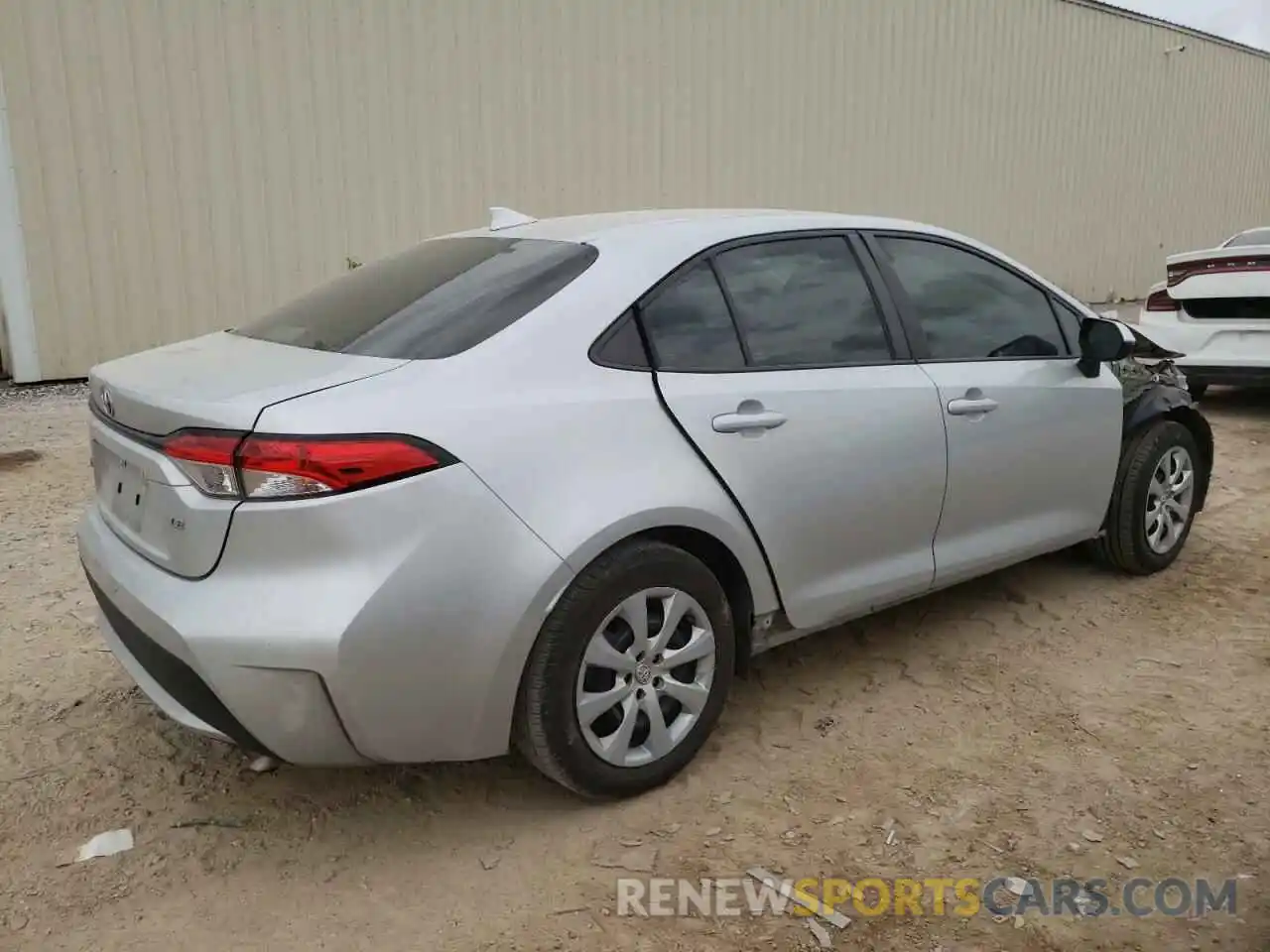 3 Photograph of a damaged car 5YFEPMAE8MP221800 TOYOTA COROLLA 2021