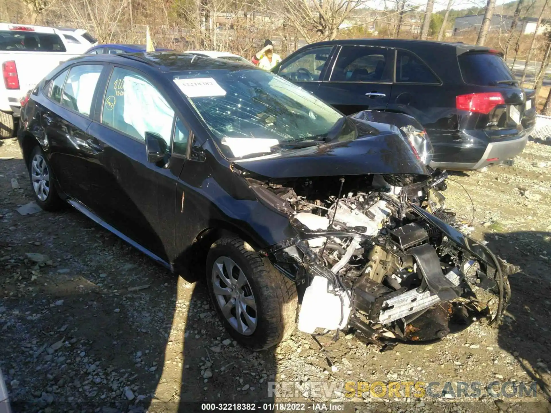 1 Photograph of a damaged car 5YFEPMAE8MP222087 TOYOTA COROLLA 2021