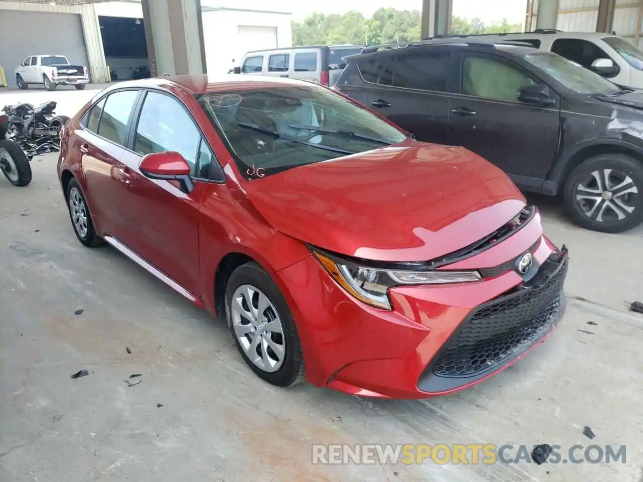 1 Photograph of a damaged car 5YFEPMAE8MP222400 TOYOTA COROLLA 2021