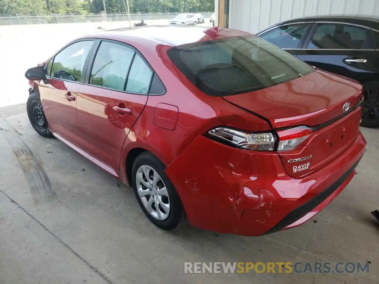 3 Photograph of a damaged car 5YFEPMAE8MP222400 TOYOTA COROLLA 2021