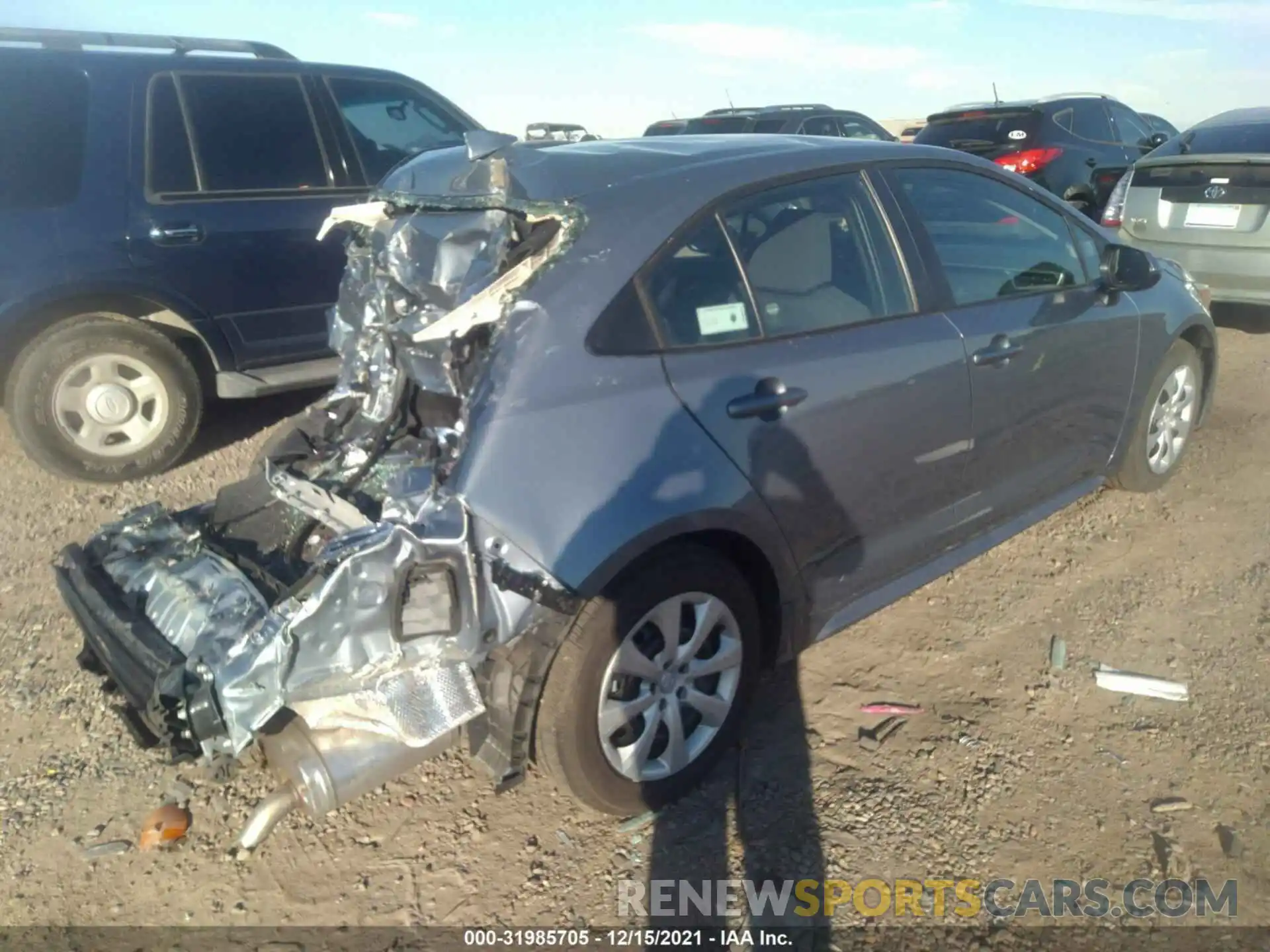 4 Photograph of a damaged car 5YFEPMAE8MP225863 TOYOTA COROLLA 2021