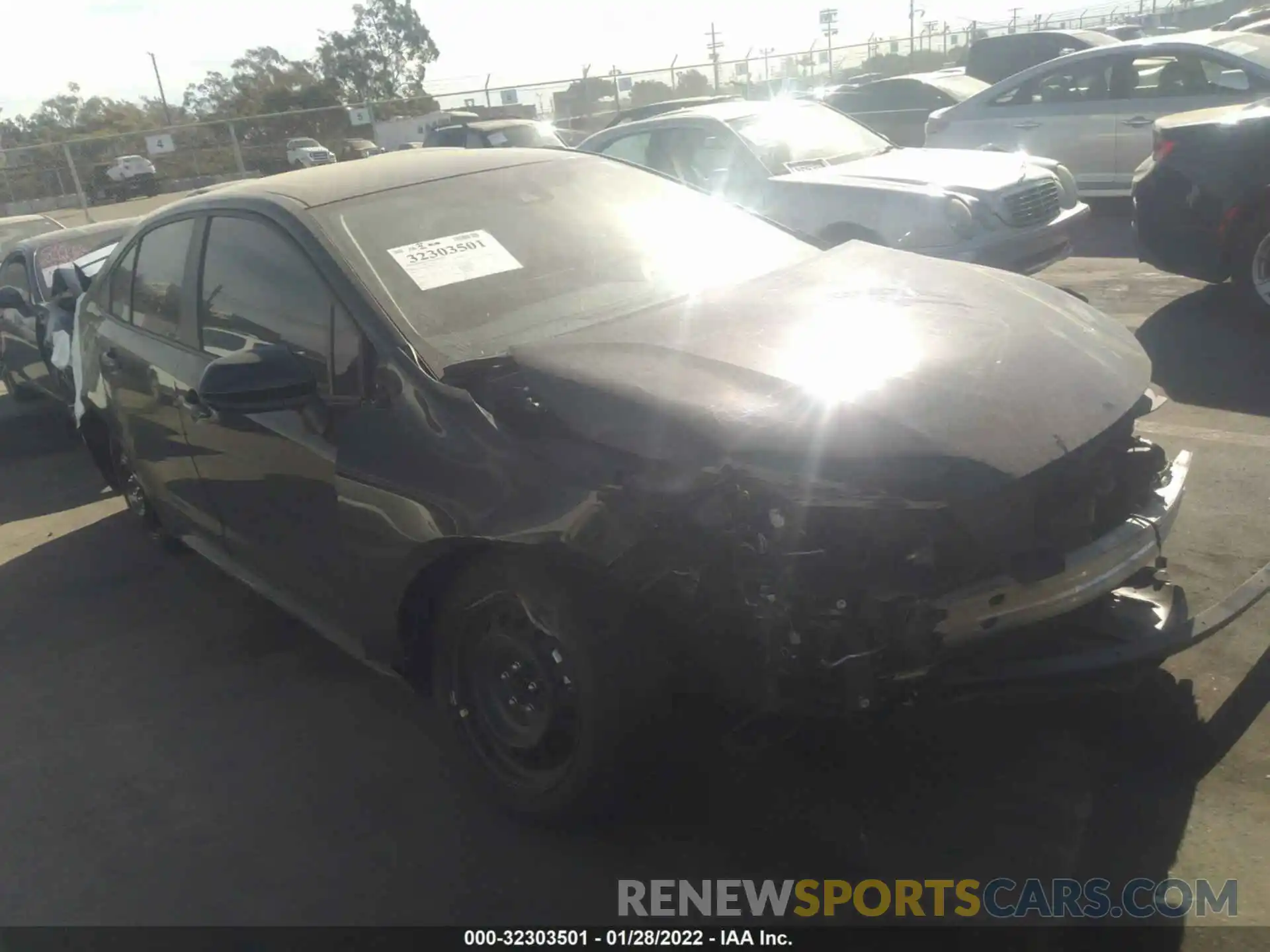 1 Photograph of a damaged car 5YFEPMAE8MP226799 TOYOTA COROLLA 2021