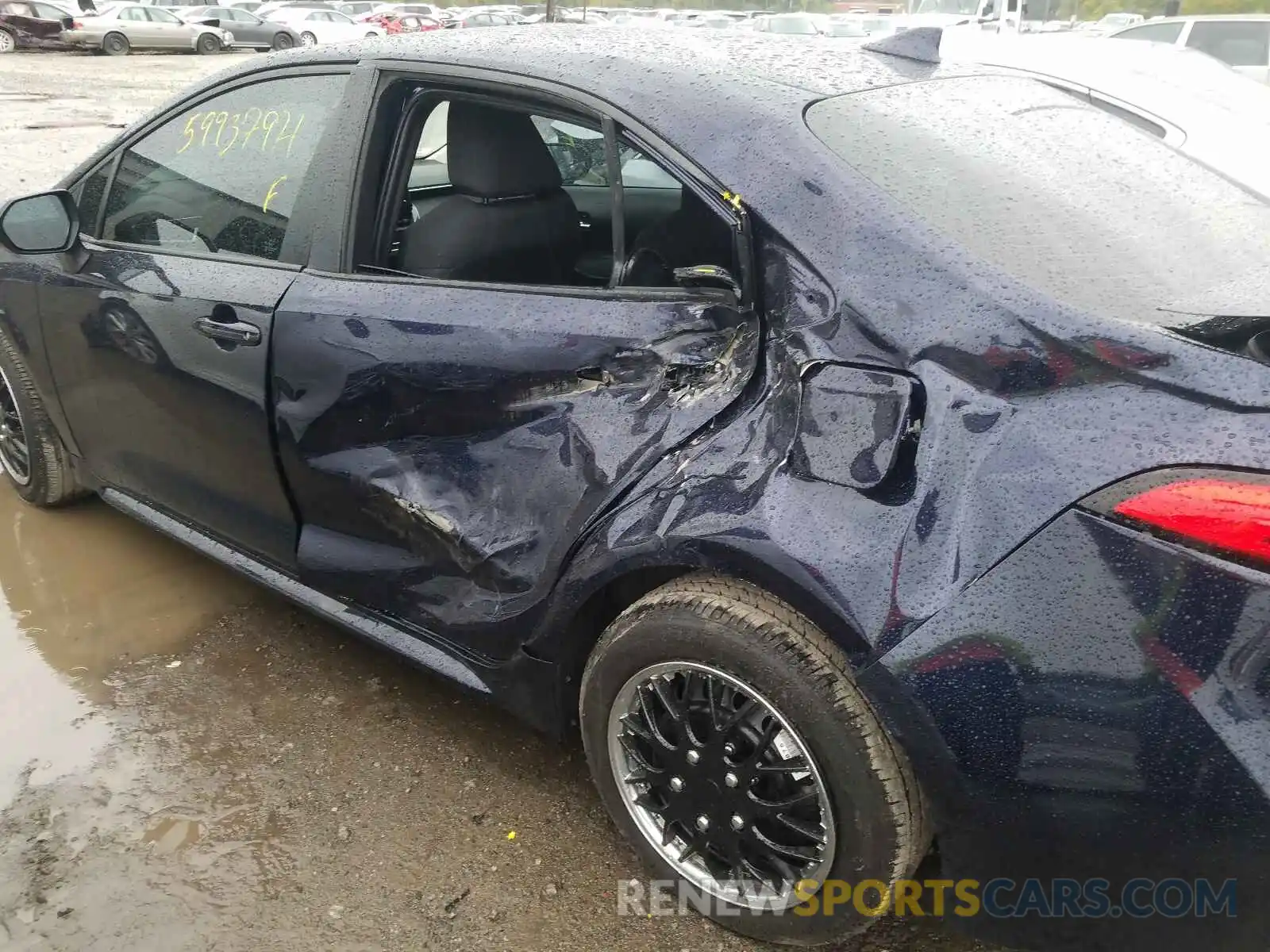 9 Photograph of a damaged car 5YFEPMAE8MP228763 TOYOTA COROLLA 2021