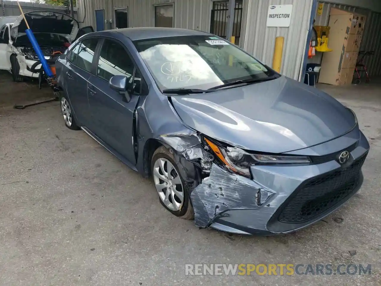 1 Photograph of a damaged car 5YFEPMAE8MP229928 TOYOTA COROLLA 2021