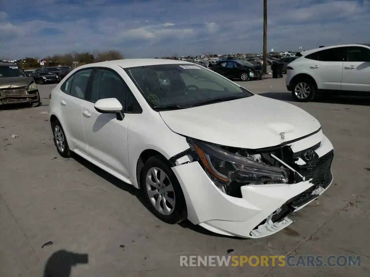 1 Photograph of a damaged car 5YFEPMAE8MP231078 TOYOTA COROLLA 2021