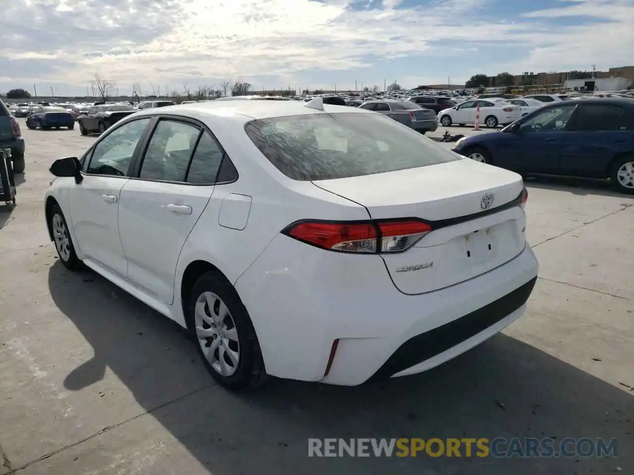 3 Photograph of a damaged car 5YFEPMAE8MP231078 TOYOTA COROLLA 2021