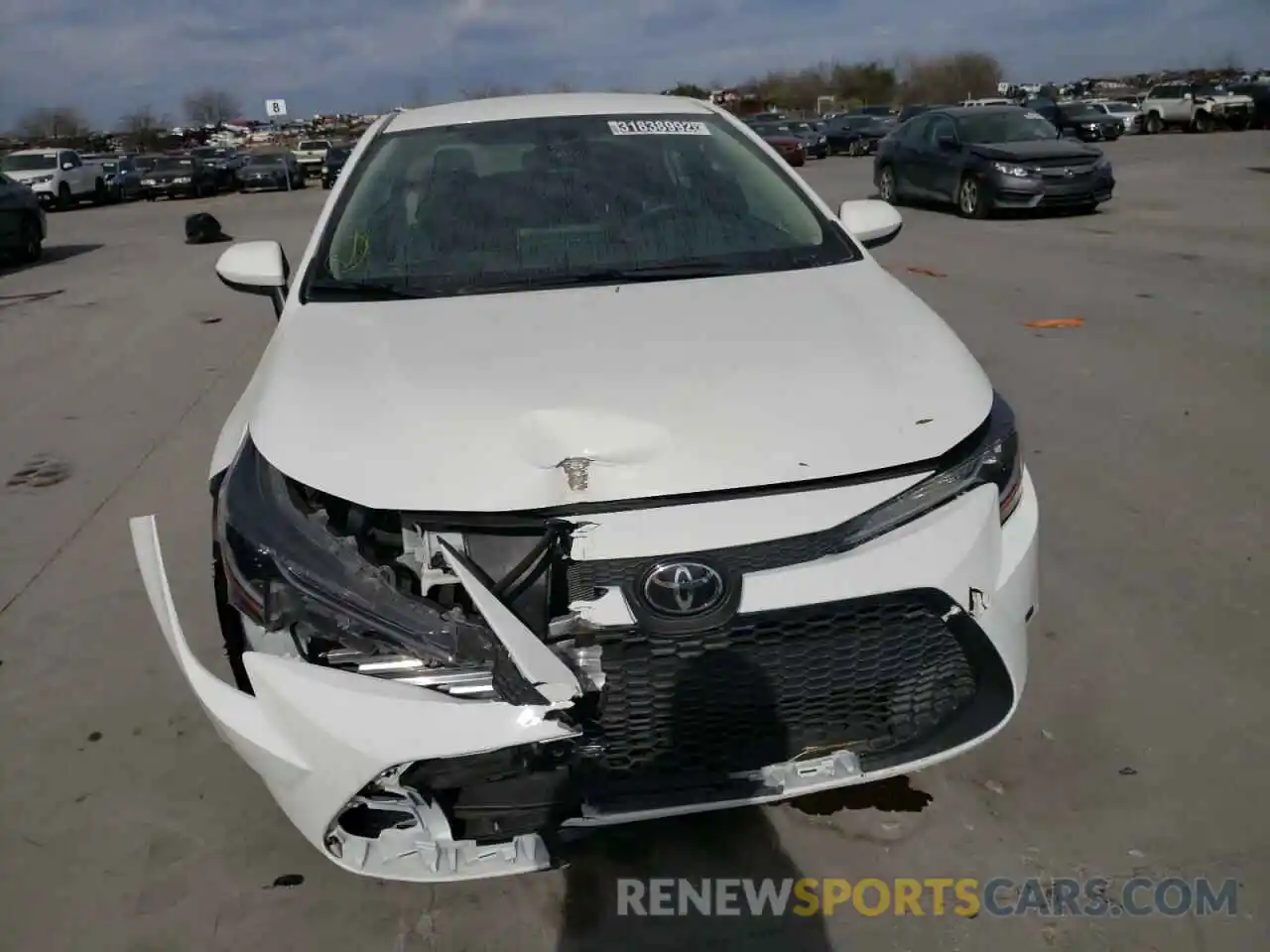 9 Photograph of a damaged car 5YFEPMAE8MP231078 TOYOTA COROLLA 2021