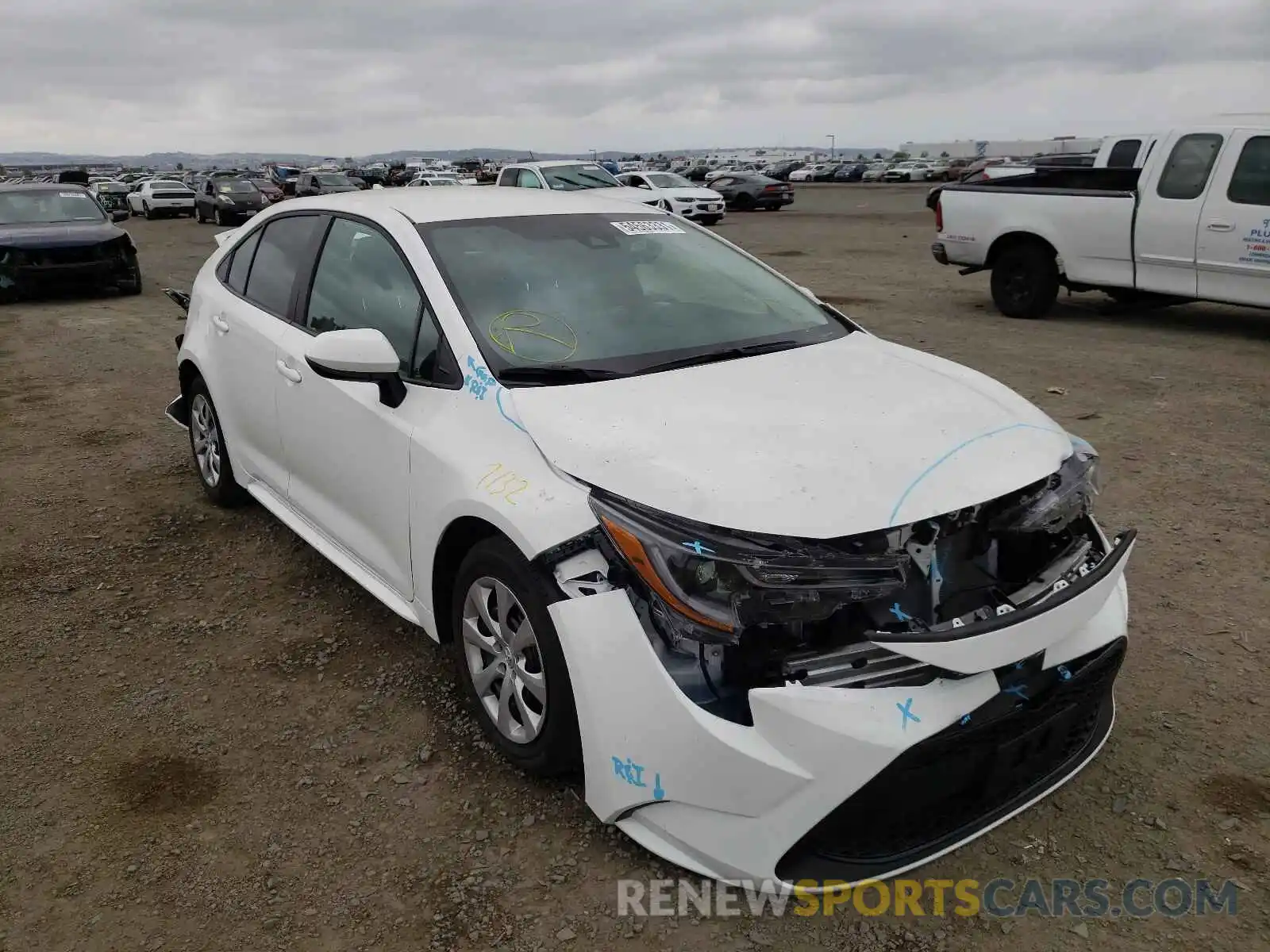 1 Photograph of a damaged car 5YFEPMAE8MP231436 TOYOTA COROLLA 2021