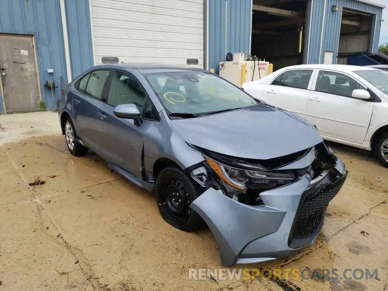 1 Photograph of a damaged car 5YFEPMAE8MP232294 TOYOTA COROLLA 2021