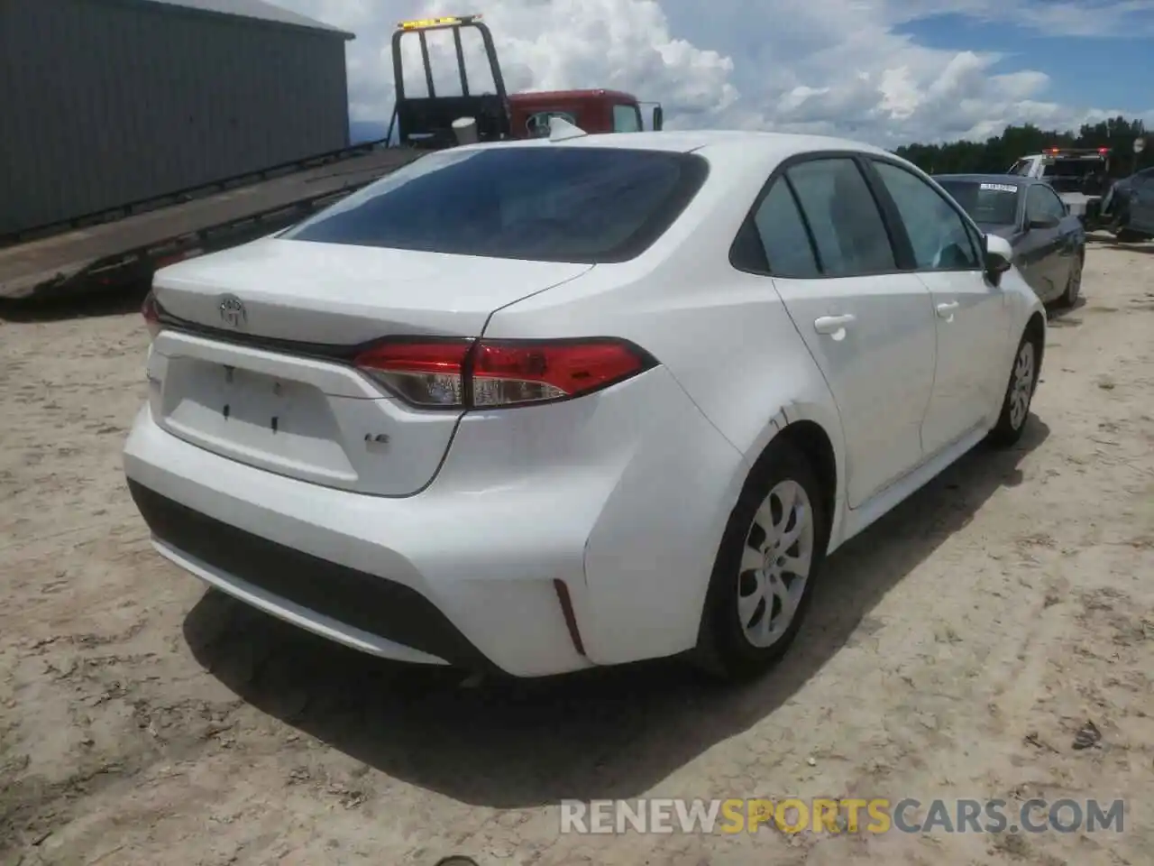 4 Photograph of a damaged car 5YFEPMAE8MP234174 TOYOTA COROLLA 2021