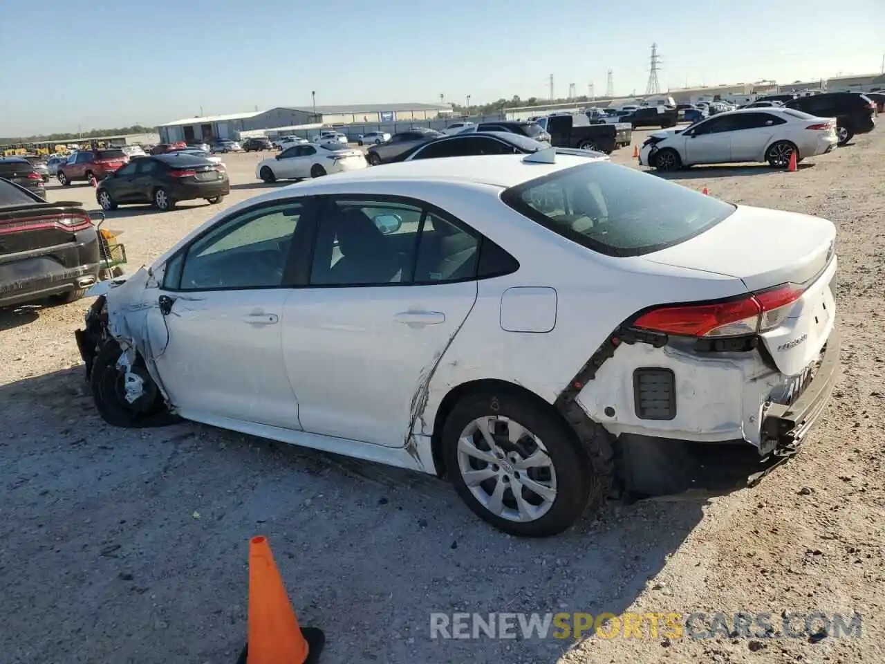 2 Photograph of a damaged car 5YFEPMAE8MP234448 TOYOTA COROLLA 2021