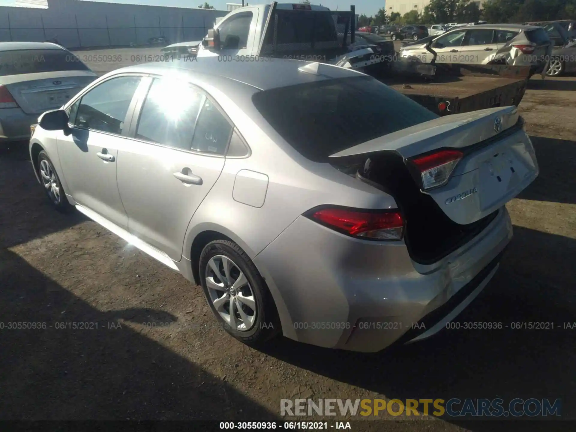 3 Photograph of a damaged car 5YFEPMAE8MP235972 TOYOTA COROLLA 2021