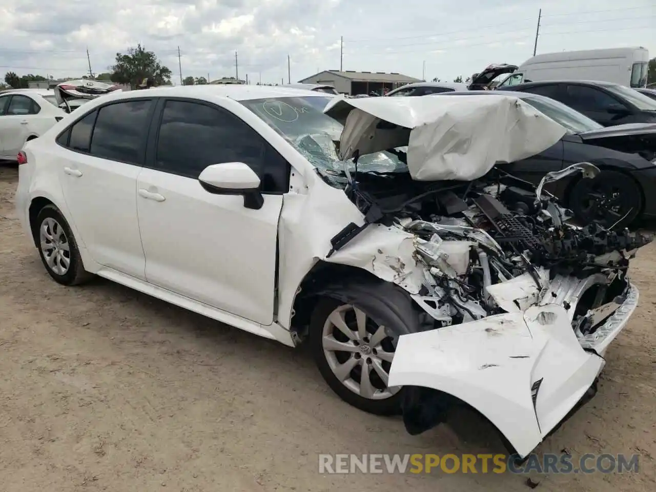 1 Photograph of a damaged car 5YFEPMAE8MP236166 TOYOTA COROLLA 2021