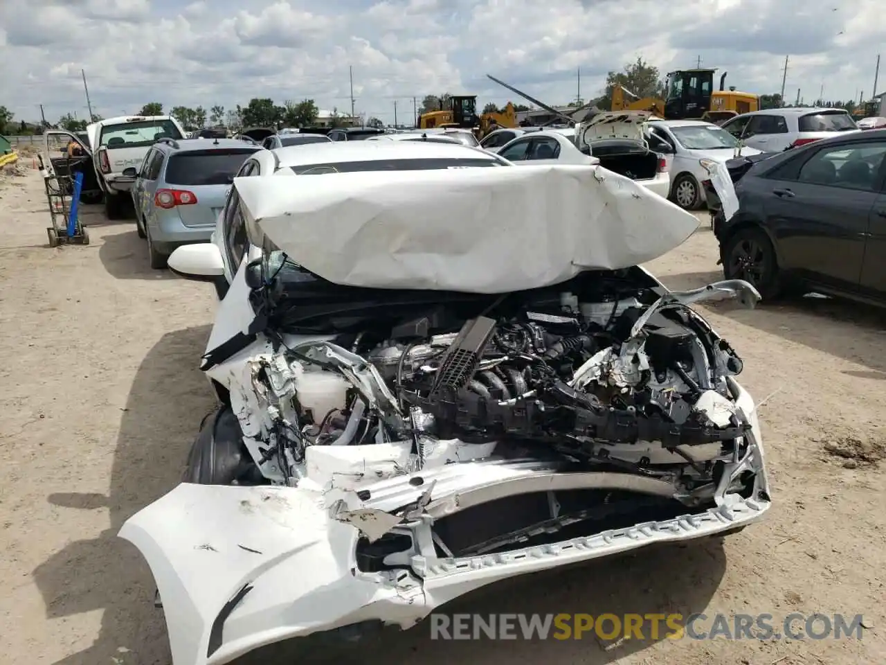 9 Photograph of a damaged car 5YFEPMAE8MP236166 TOYOTA COROLLA 2021