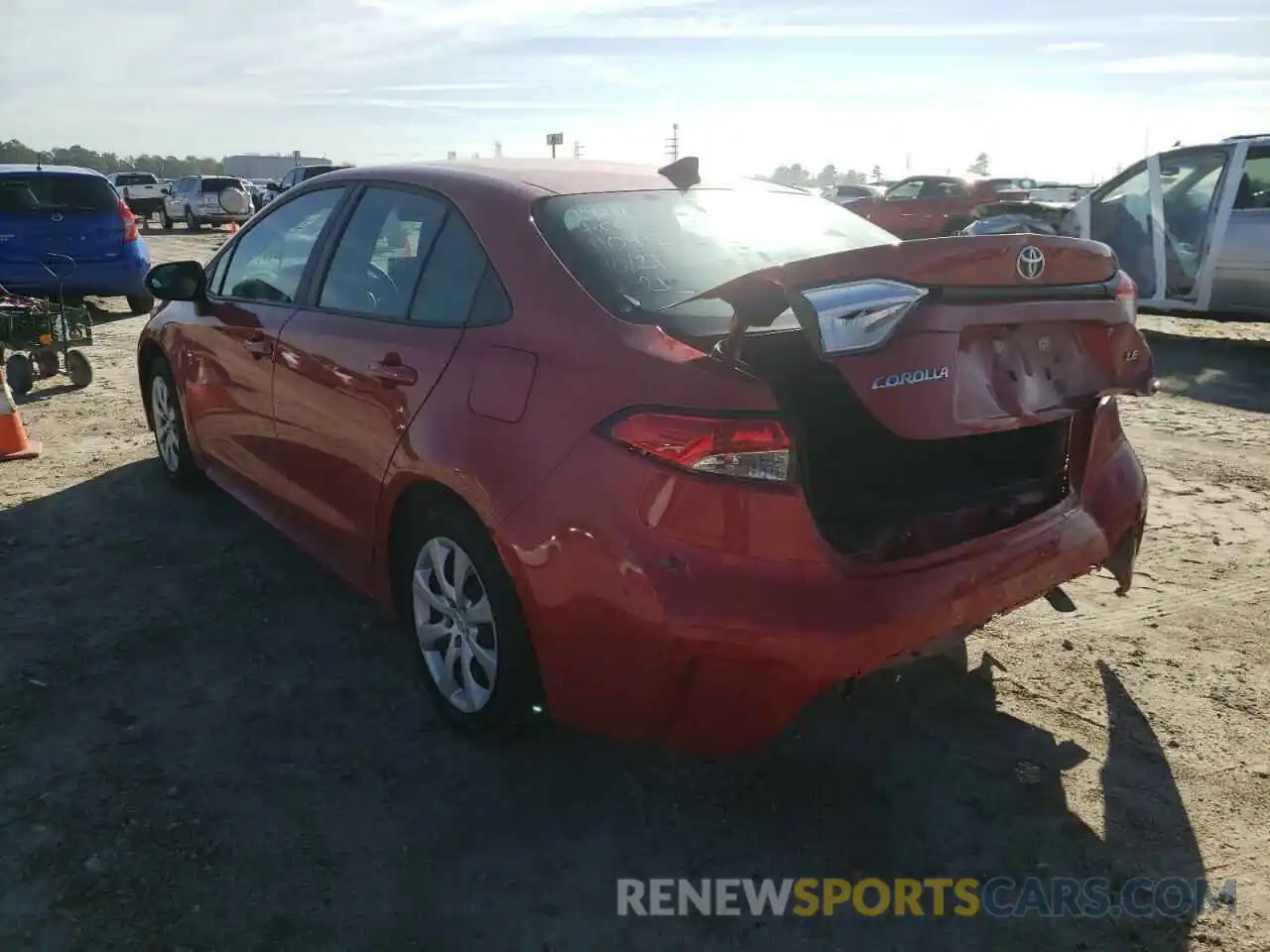 3 Photograph of a damaged car 5YFEPMAE8MP236569 TOYOTA COROLLA 2021