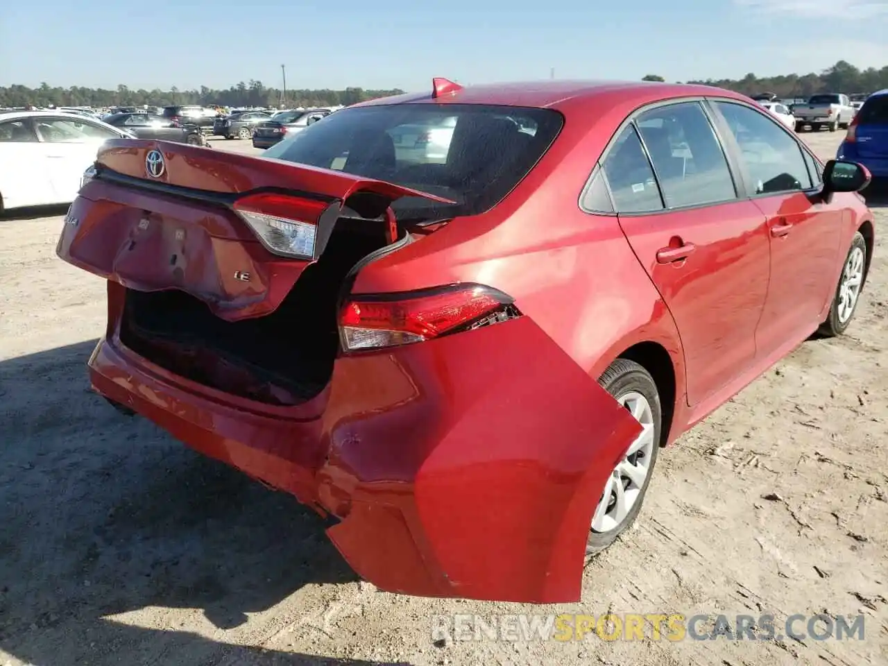 4 Photograph of a damaged car 5YFEPMAE8MP236569 TOYOTA COROLLA 2021