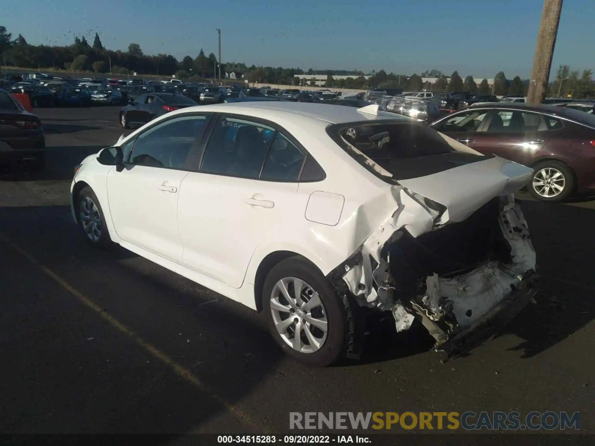 3 Photograph of a damaged car 5YFEPMAE8MP240184 TOYOTA COROLLA 2021