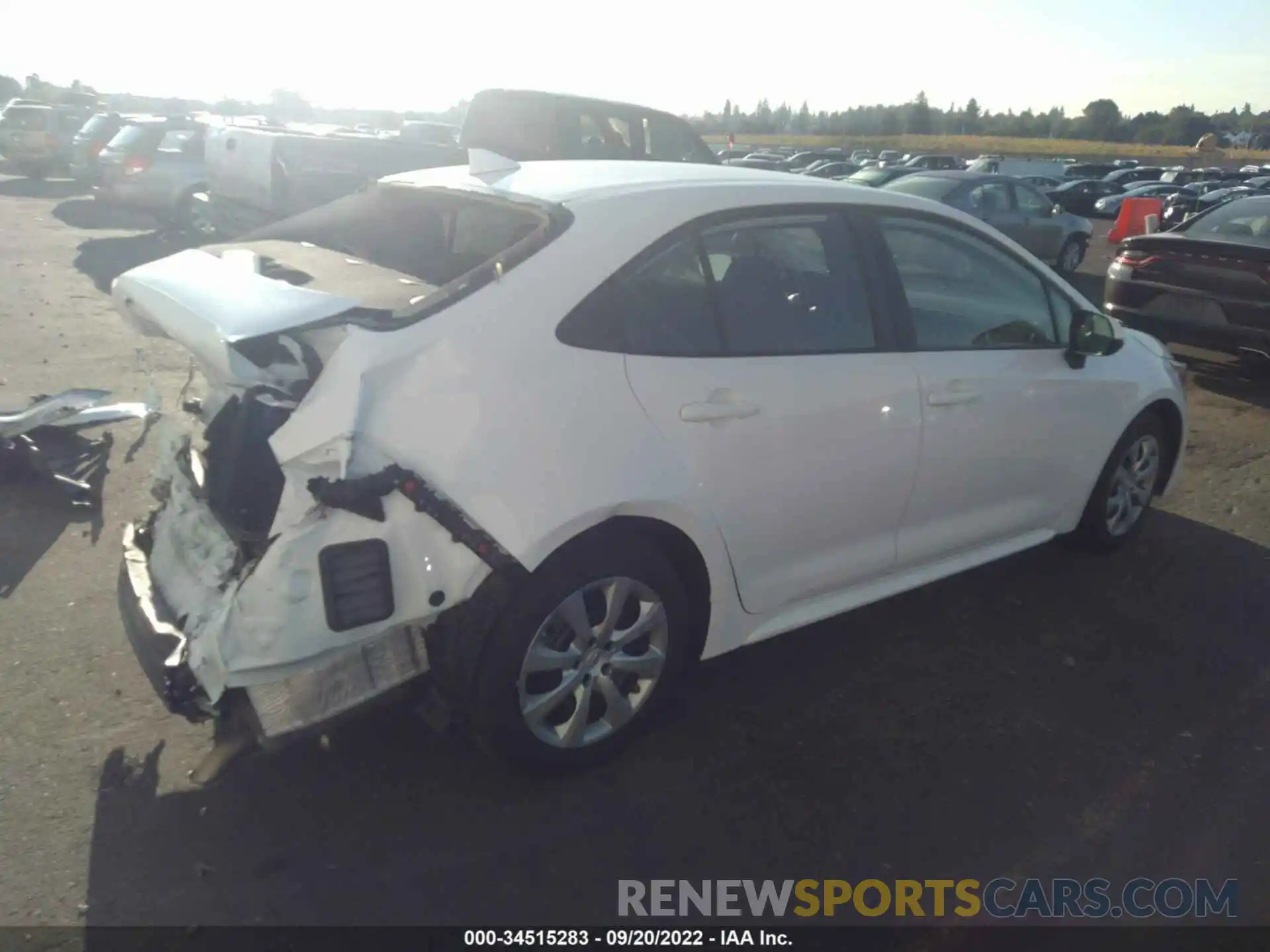 4 Photograph of a damaged car 5YFEPMAE8MP240184 TOYOTA COROLLA 2021