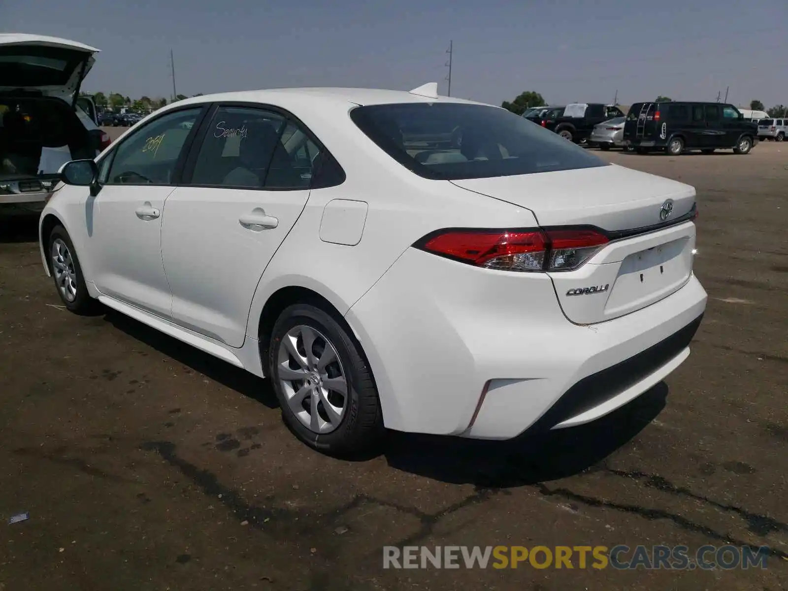 3 Photograph of a damaged car 5YFEPMAE8MP243148 TOYOTA COROLLA 2021