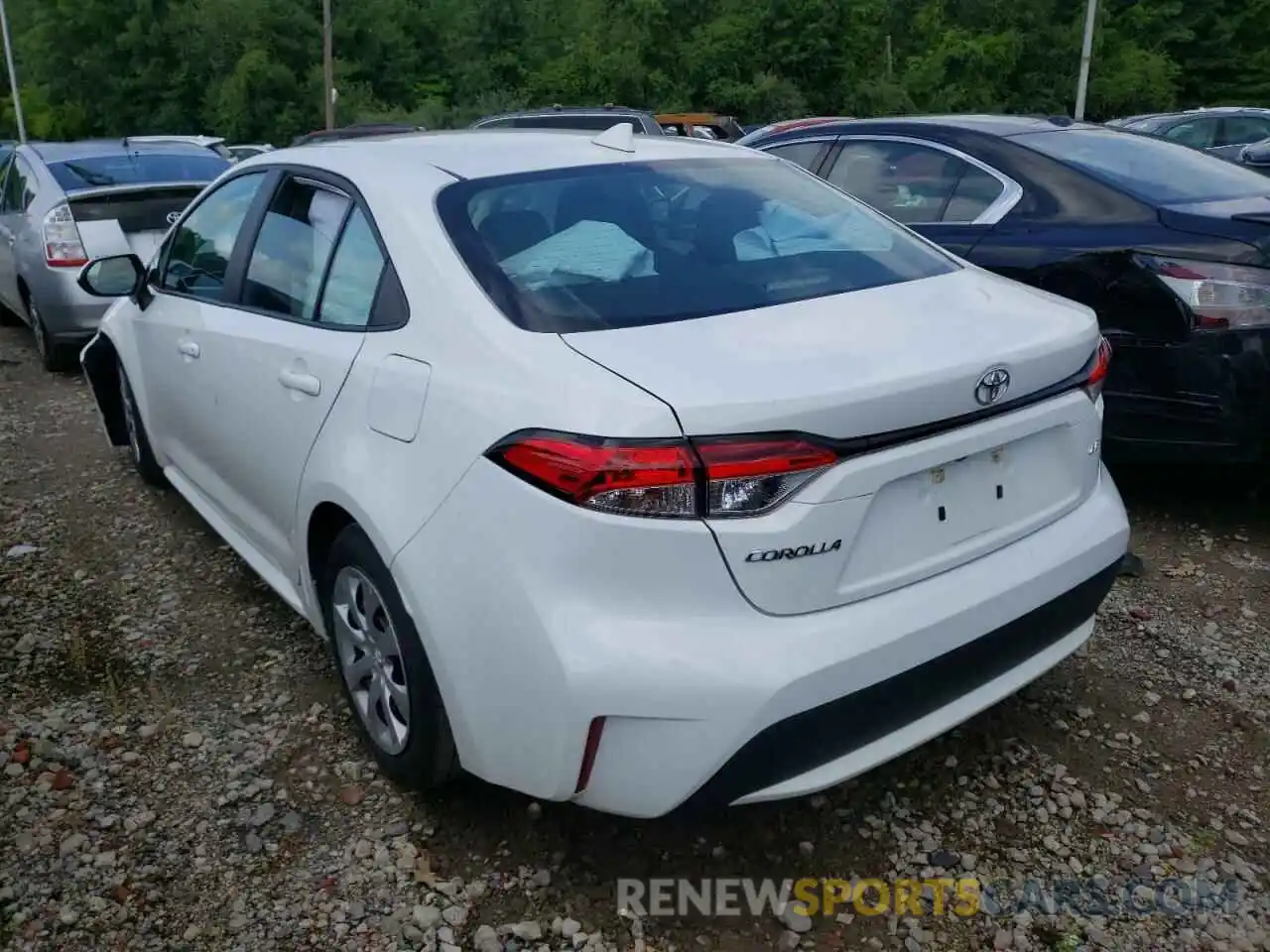 3 Photograph of a damaged car 5YFEPMAE8MP244168 TOYOTA COROLLA 2021