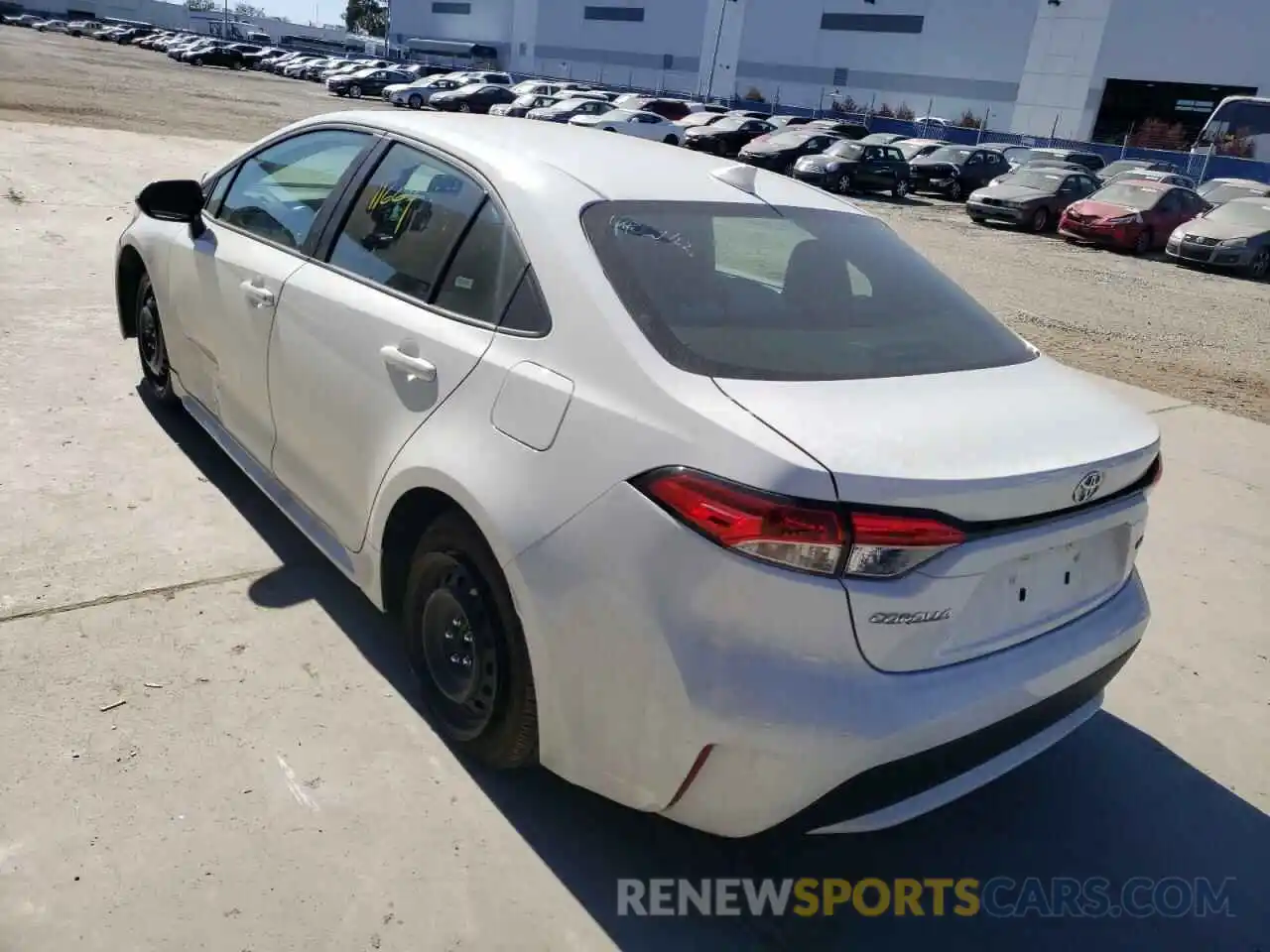 3 Photograph of a damaged car 5YFEPMAE8MP244381 TOYOTA COROLLA 2021