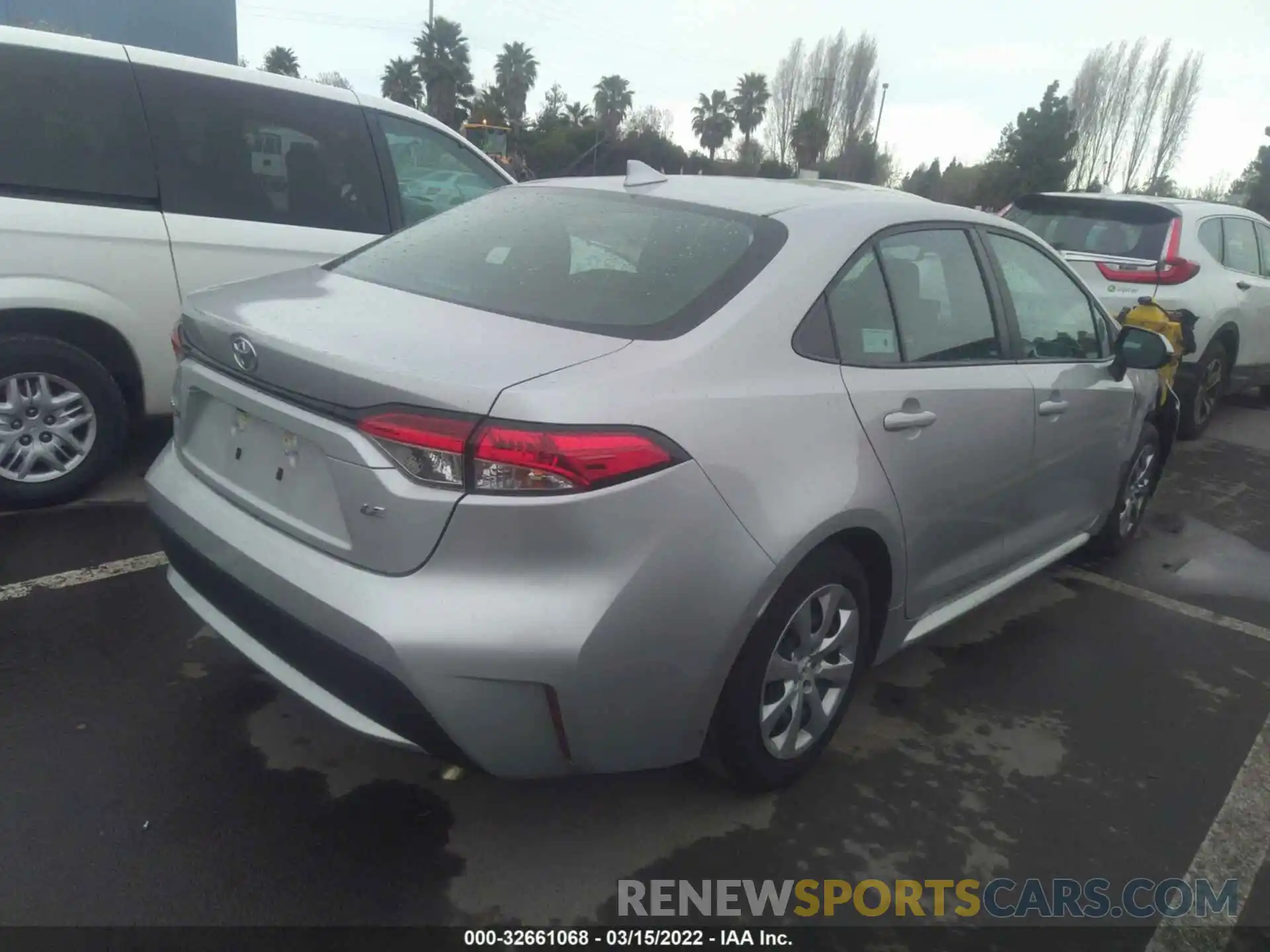 4 Photograph of a damaged car 5YFEPMAE8MP244820 TOYOTA COROLLA 2021