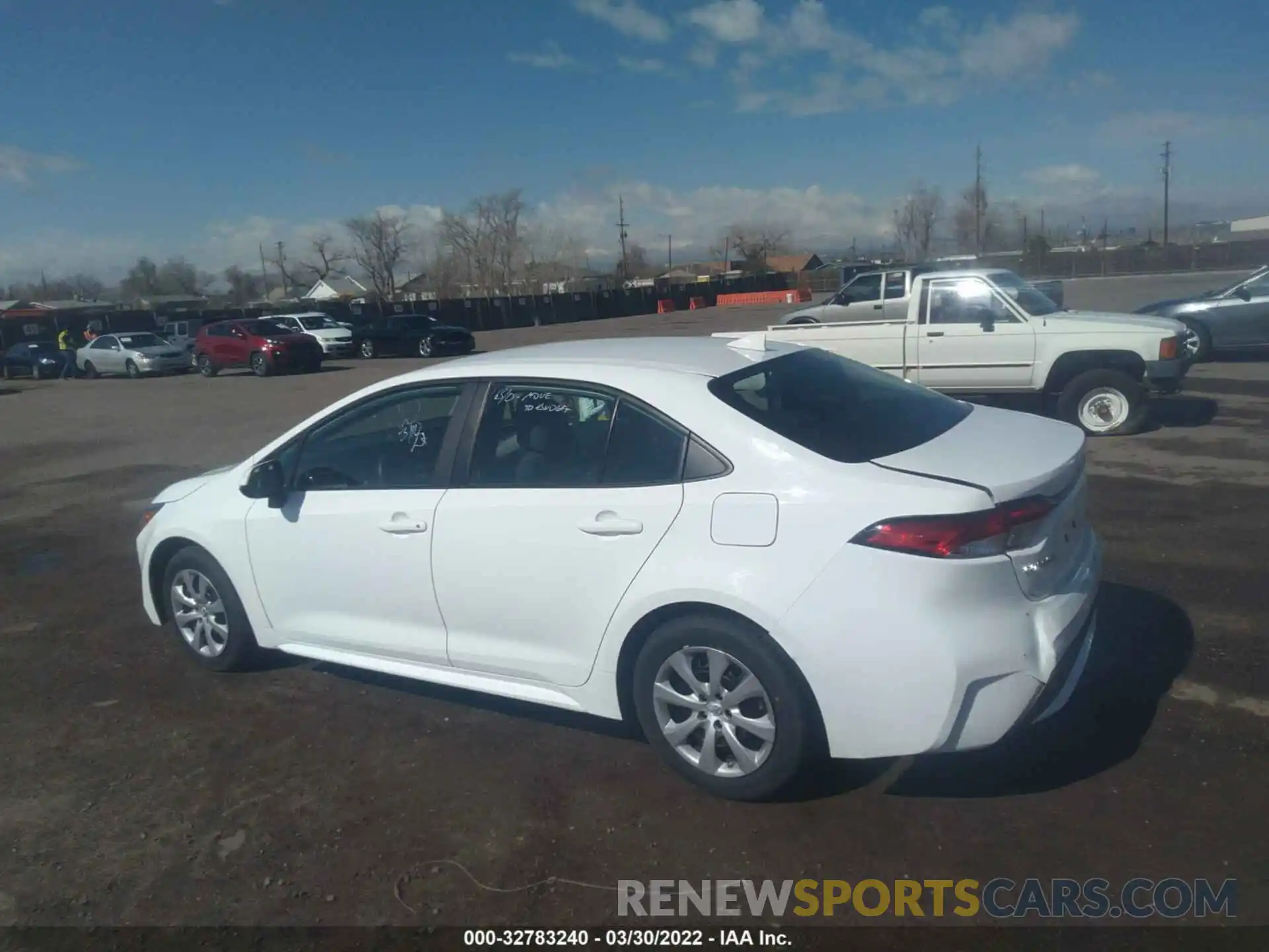 3 Photograph of a damaged car 5YFEPMAE8MP245479 TOYOTA COROLLA 2021