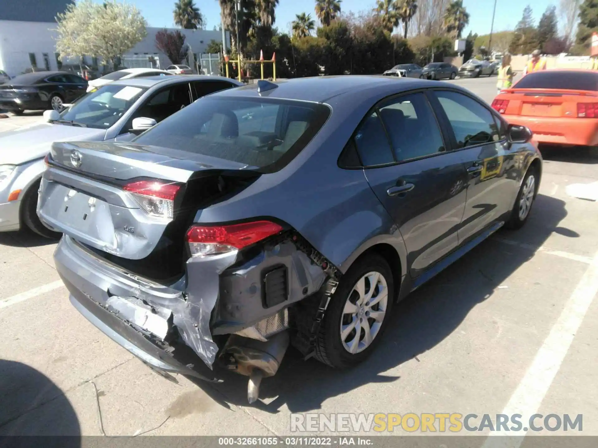 4 Photograph of a damaged car 5YFEPMAE8MP247054 TOYOTA COROLLA 2021