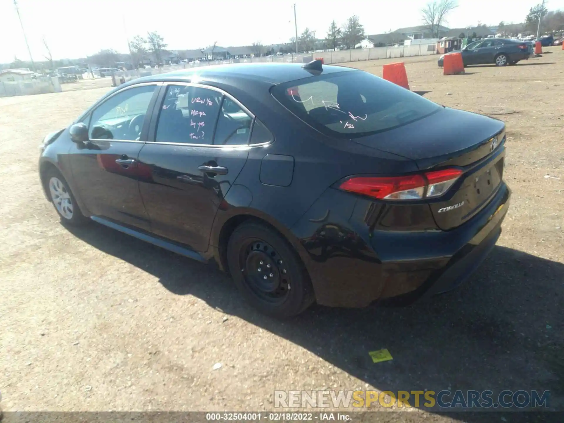 3 Photograph of a damaged car 5YFEPMAE8MP248754 TOYOTA COROLLA 2021