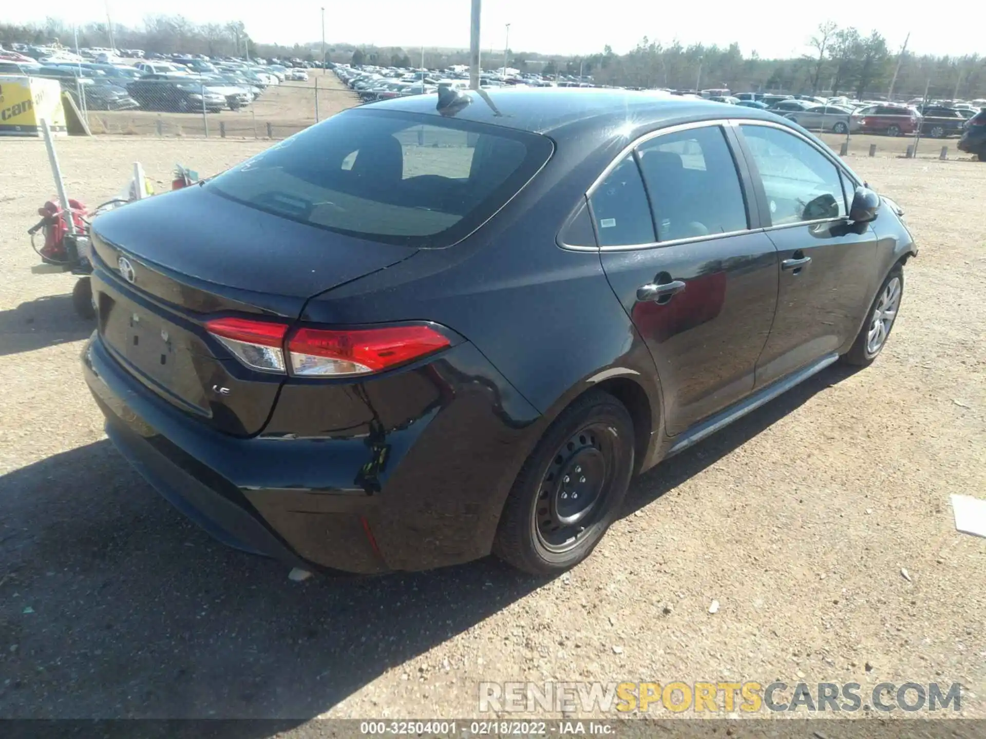 4 Photograph of a damaged car 5YFEPMAE8MP248754 TOYOTA COROLLA 2021