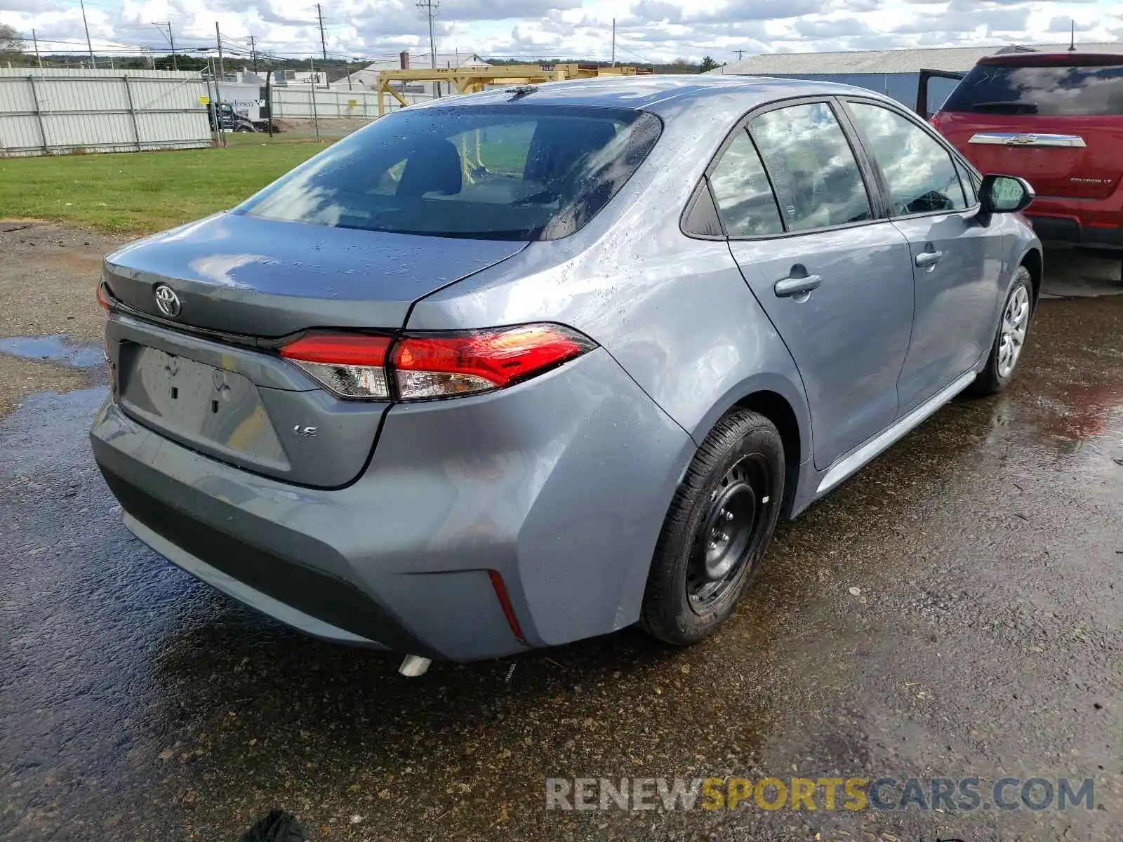 4 Photograph of a damaged car 5YFEPMAE8MP249791 TOYOTA COROLLA 2021