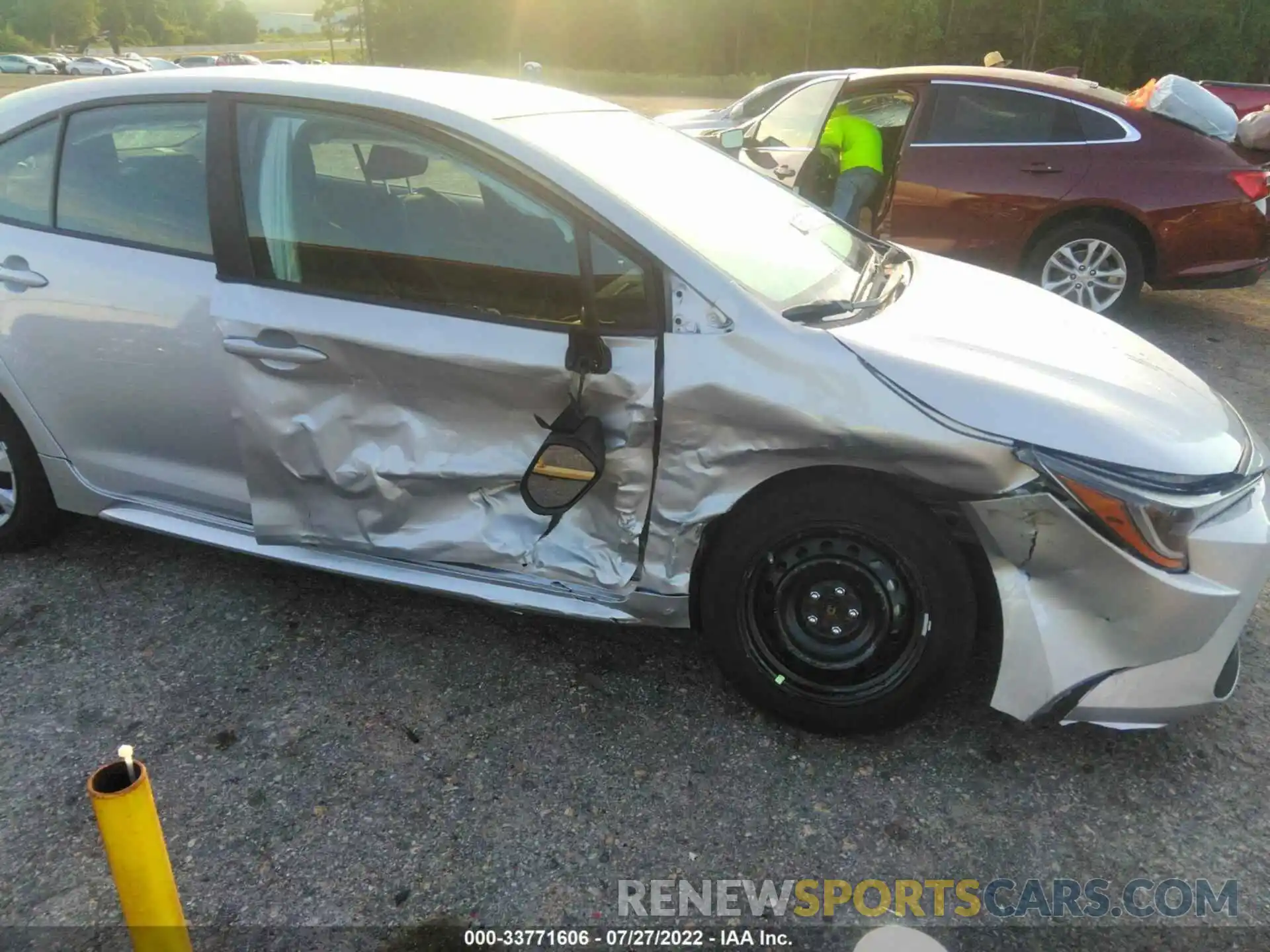 6 Photograph of a damaged car 5YFEPMAE8MP254523 TOYOTA COROLLA 2021