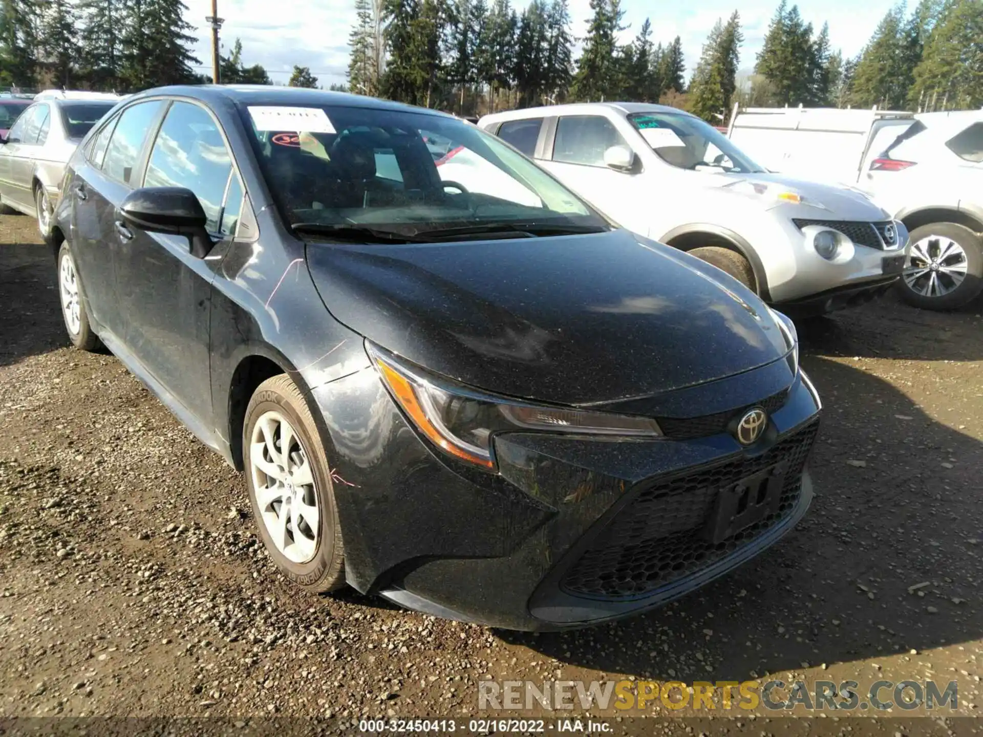 1 Photograph of a damaged car 5YFEPMAE8MP255316 TOYOTA COROLLA 2021