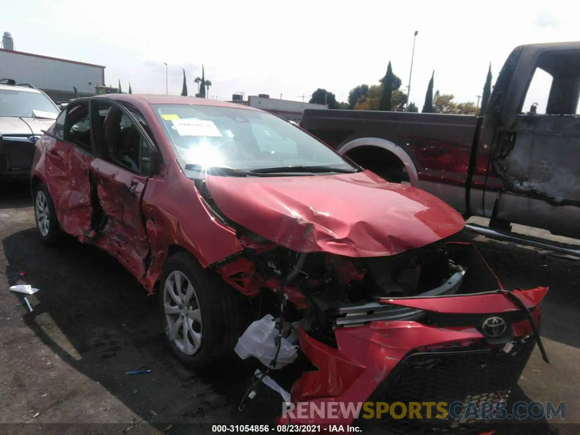 1 Photograph of a damaged car 5YFEPMAE8MP255512 TOYOTA COROLLA 2021