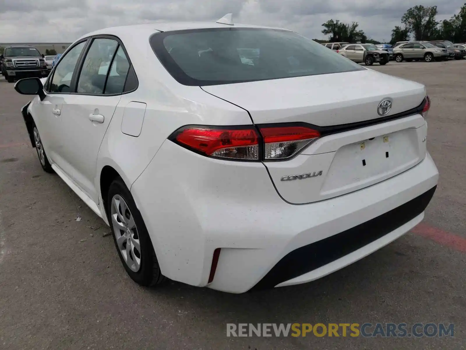 3 Photograph of a damaged car 5YFEPMAE8MP259415 TOYOTA COROLLA 2021