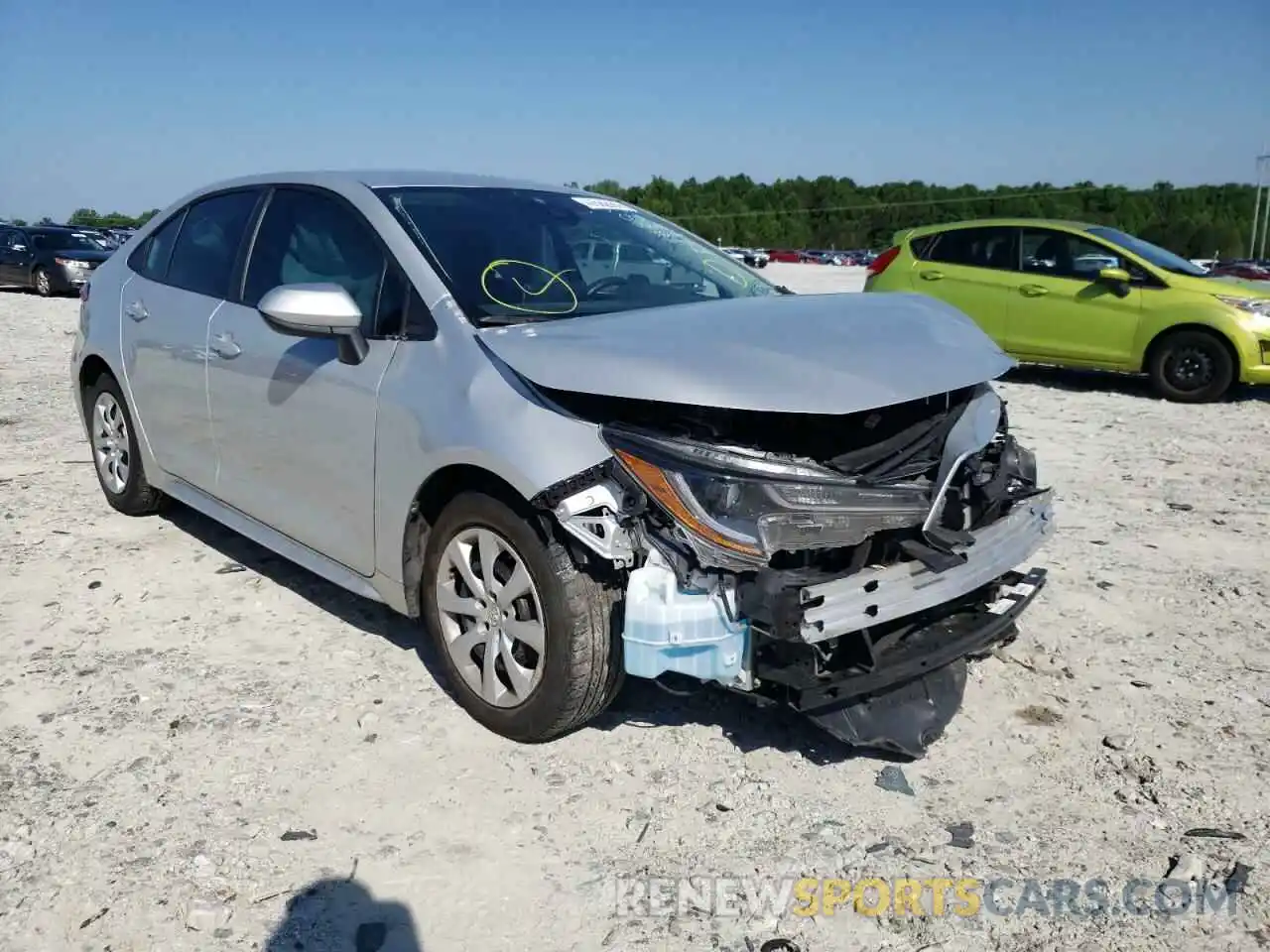 1 Photograph of a damaged car 5YFEPMAE8MP261388 TOYOTA COROLLA 2021