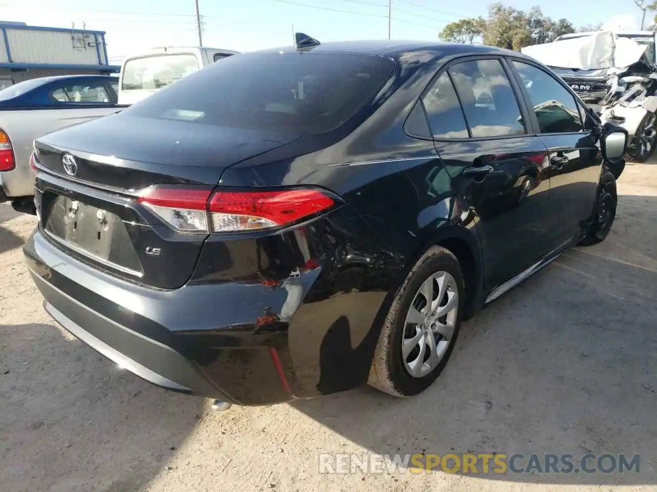 4 Photograph of a damaged car 5YFEPMAE8MP263299 TOYOTA COROLLA 2021