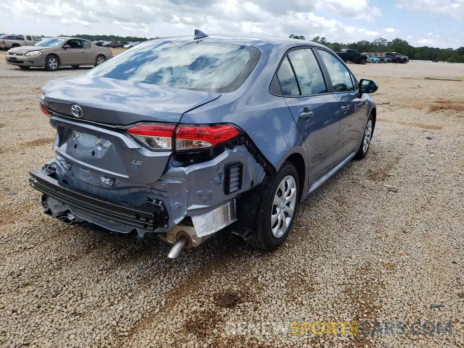 4 Photograph of a damaged car 5YFEPMAE8MP263562 TOYOTA COROLLA 2021