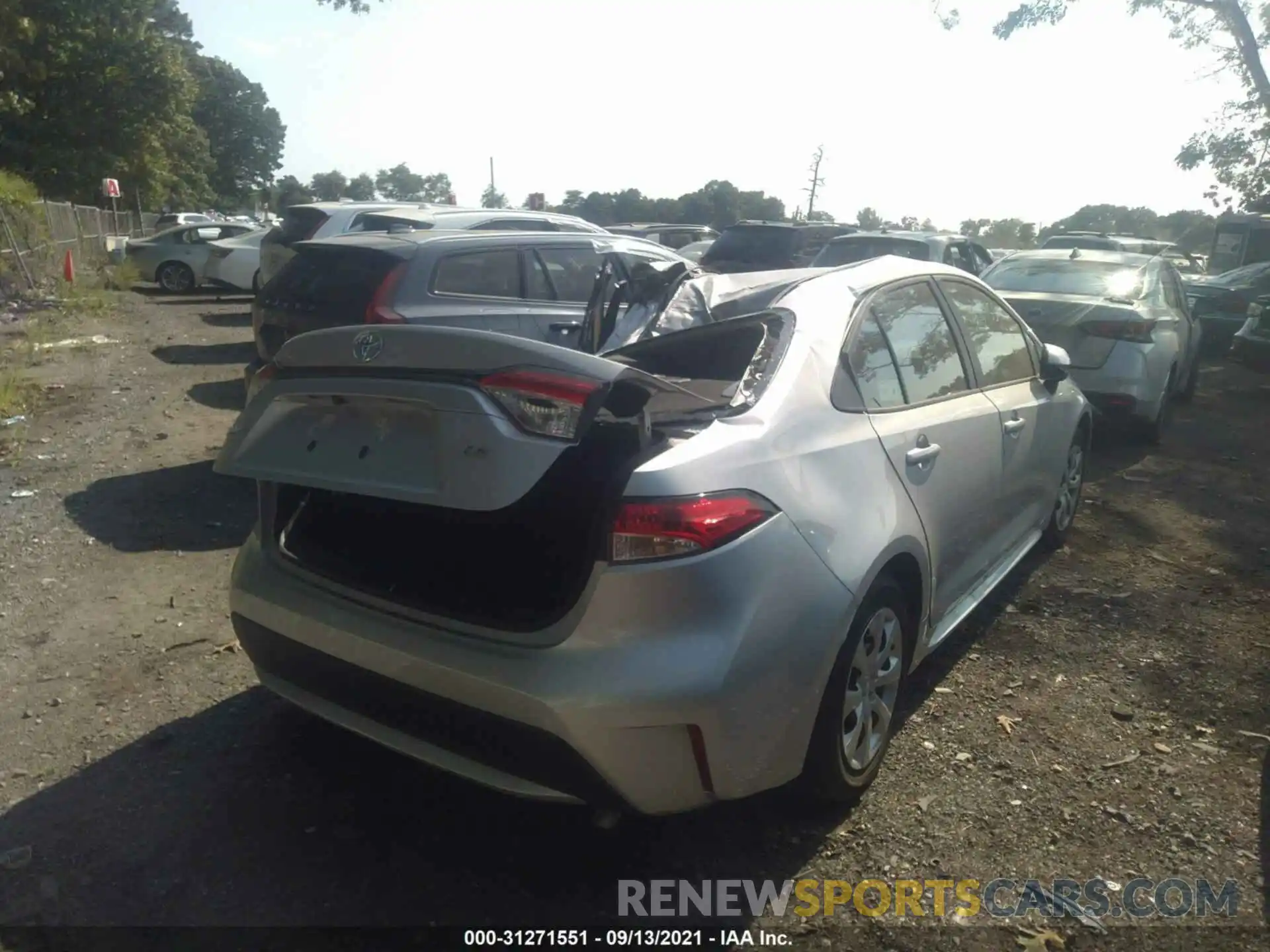 4 Photograph of a damaged car 5YFEPMAE8MP263898 TOYOTA COROLLA 2021