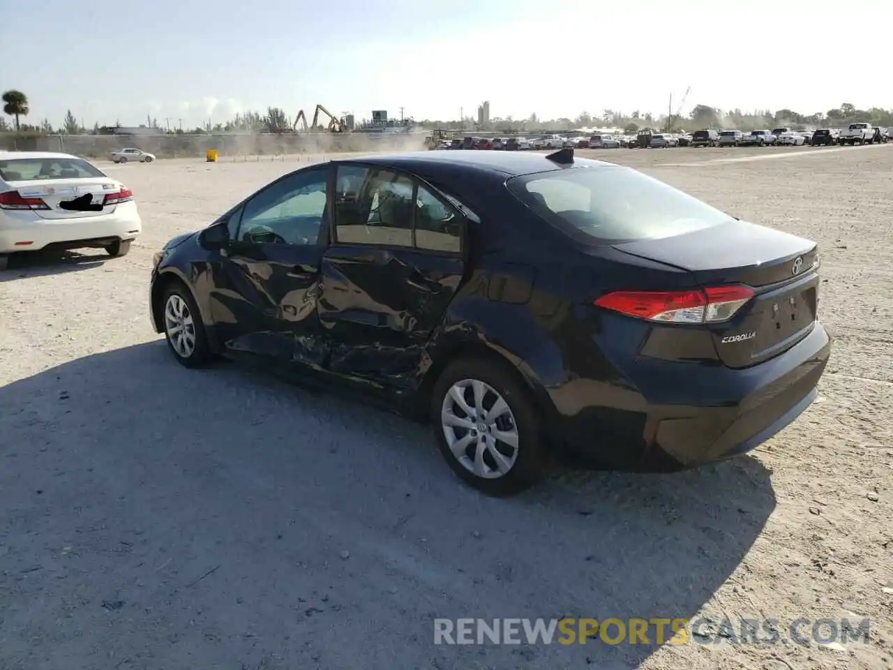 3 Photograph of a damaged car 5YFEPMAE8MP266445 TOYOTA COROLLA 2021