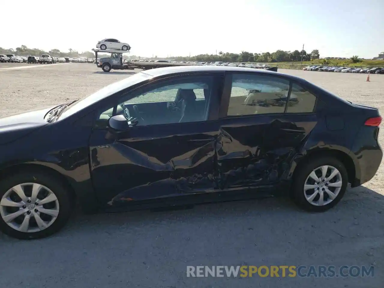 9 Photograph of a damaged car 5YFEPMAE8MP266445 TOYOTA COROLLA 2021