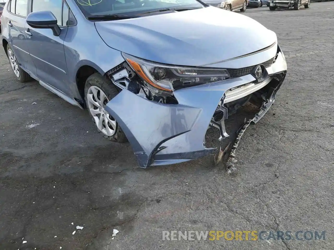 9 Photograph of a damaged car 5YFEPMAE8MP266588 TOYOTA COROLLA 2021