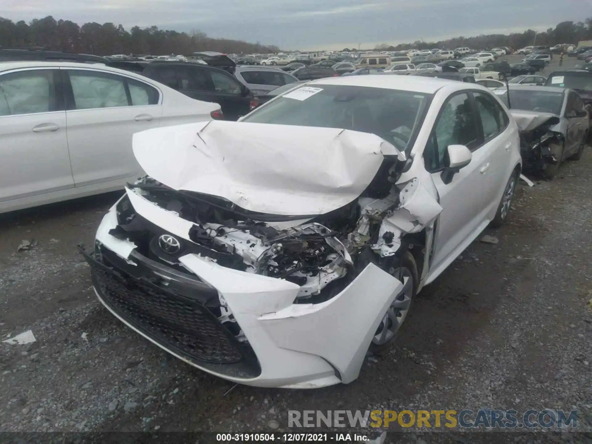 2 Photograph of a damaged car 5YFEPMAE8MP267790 TOYOTA COROLLA 2021