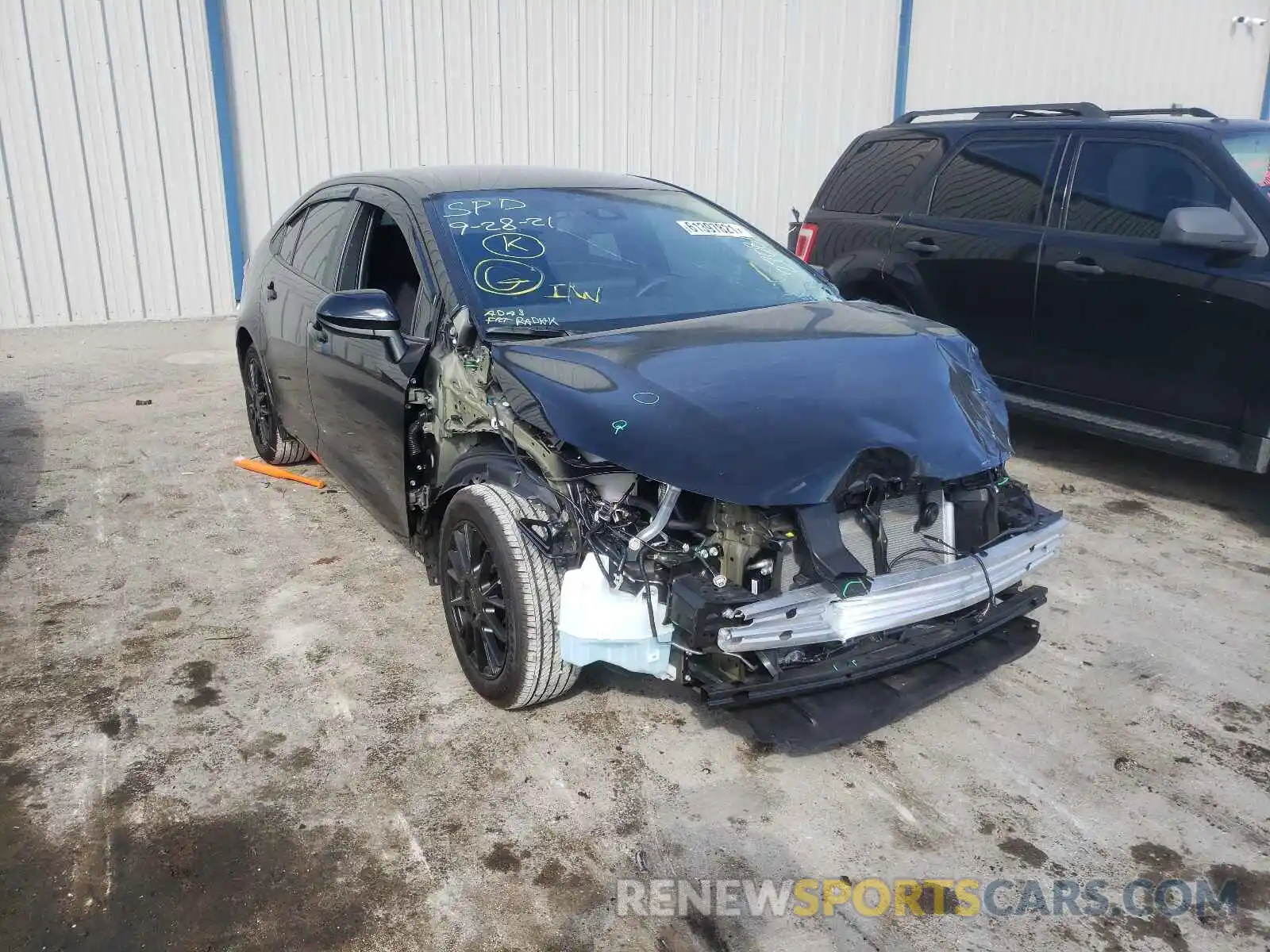 1 Photograph of a damaged car 5YFEPMAE8MP270818 TOYOTA COROLLA 2021