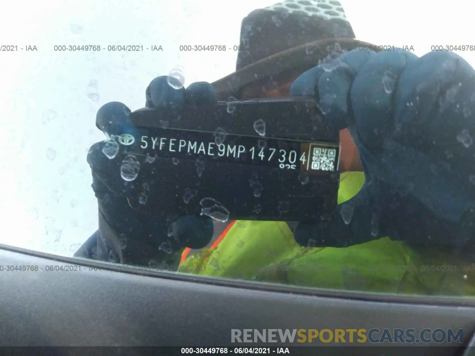 9 Photograph of a damaged car 5YFEPMAE9MP147304 TOYOTA COROLLA 2021