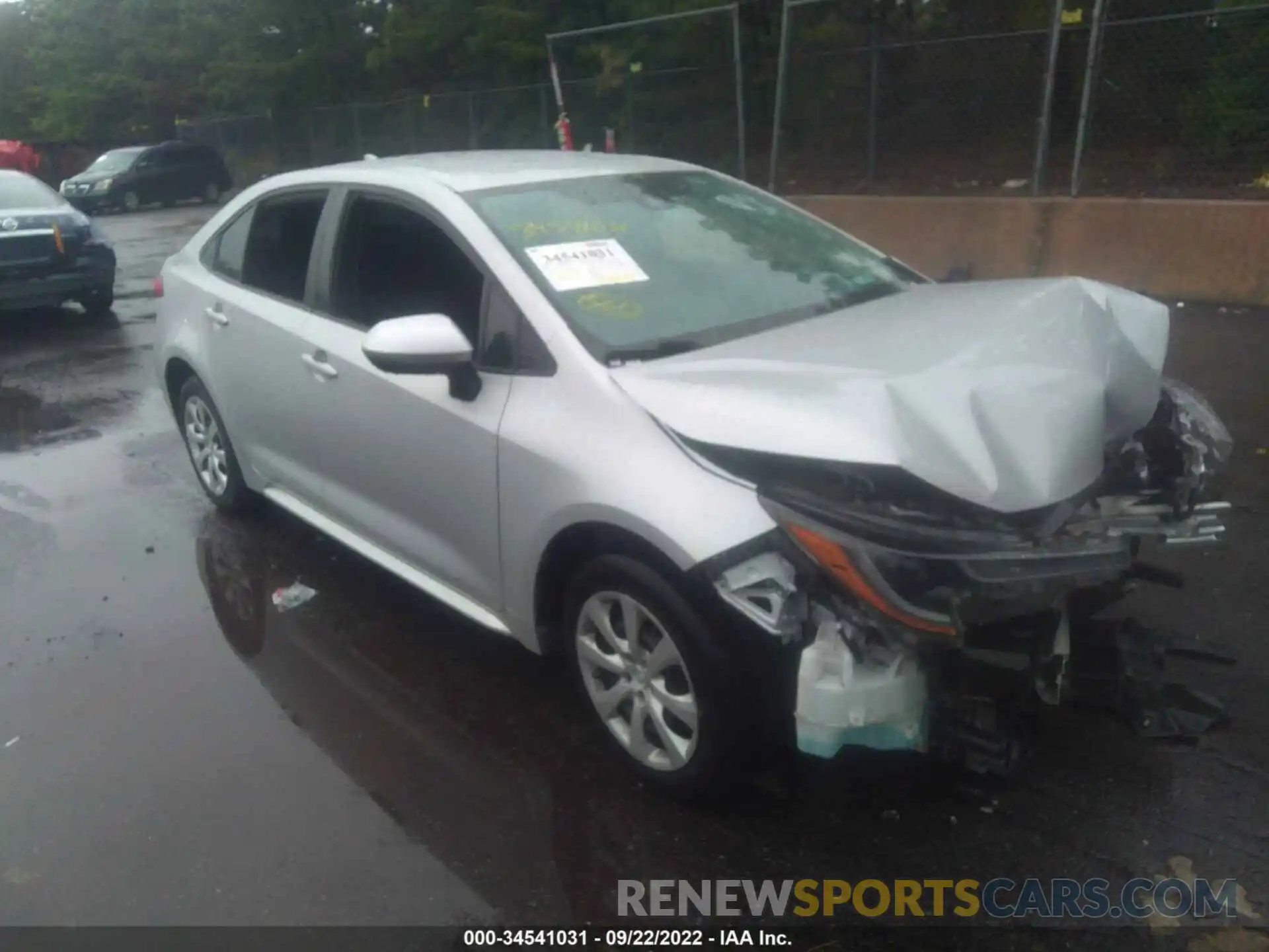 1 Photograph of a damaged car 5YFEPMAE9MP148422 TOYOTA COROLLA 2021