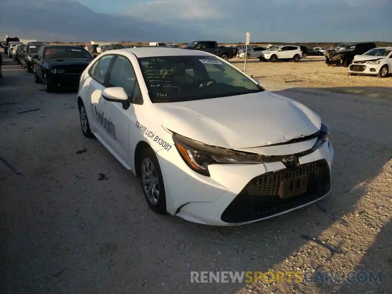 1 Photograph of a damaged car 5YFEPMAE9MP150963 TOYOTA COROLLA 2021