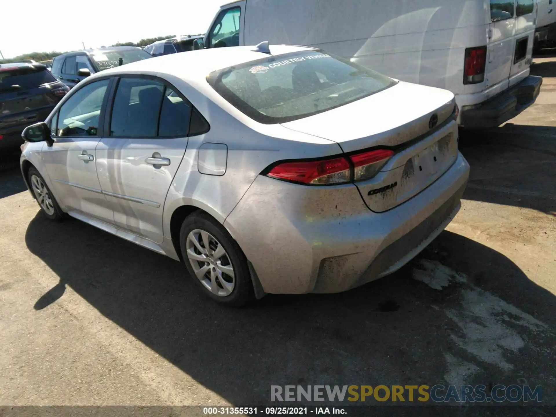 3 Photograph of a damaged car 5YFEPMAE9MP152163 TOYOTA COROLLA 2021