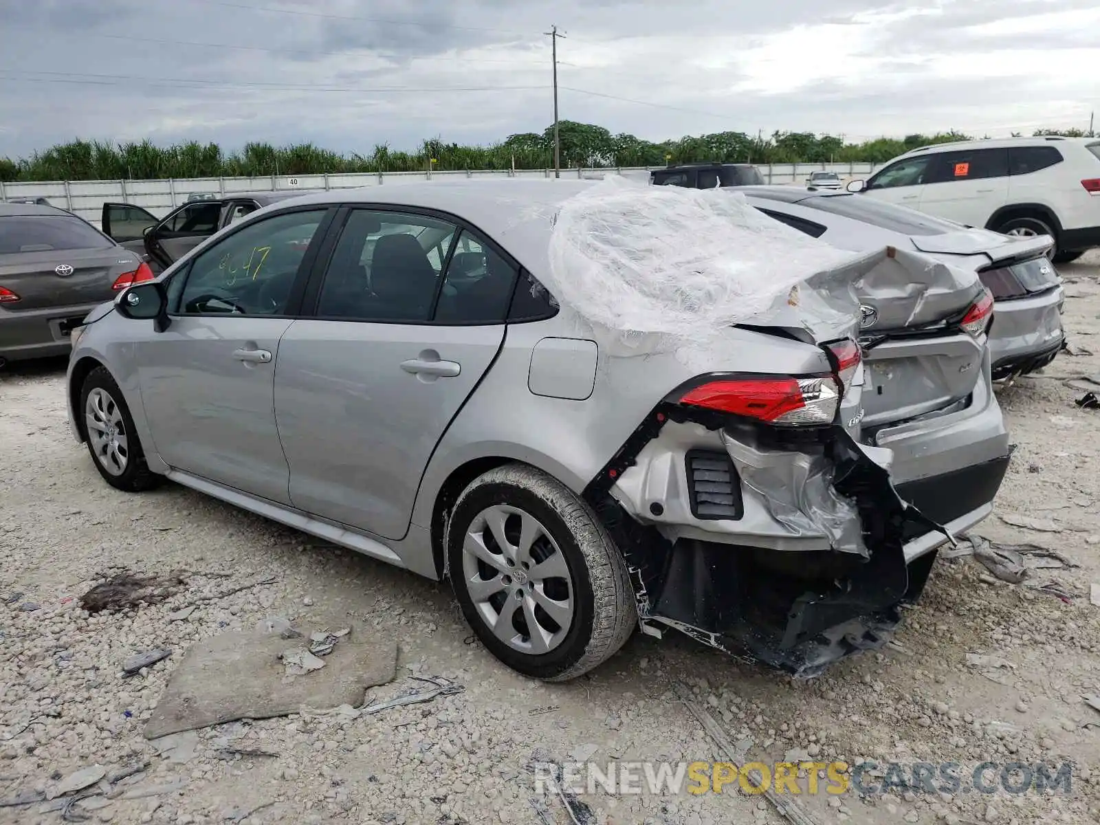 3 Photograph of a damaged car 5YFEPMAE9MP156231 TOYOTA COROLLA 2021